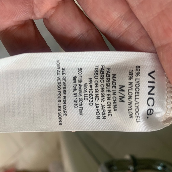 Vince set.  Simple elegance.  Faux knot wrap skirt-midi with matching shell. - Picture 4 of 12